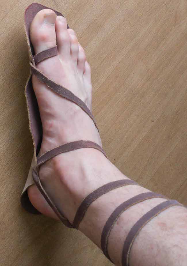 3 Ways to Make Sandals Comfortable - wikiHow