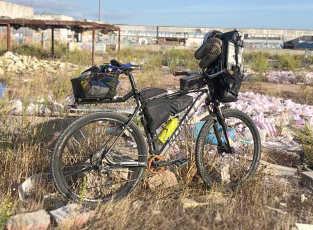 Bikepacking-with-rear-and-front-basket