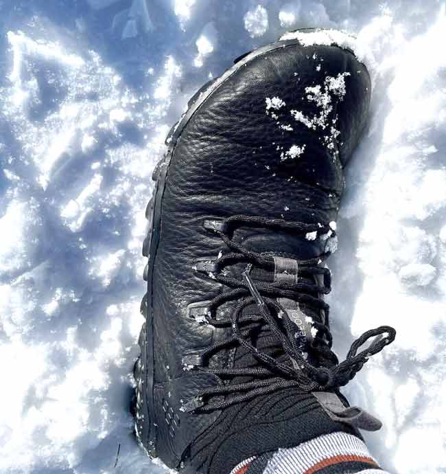 Vivobarefoot-Magna-Forest-ESC-snow